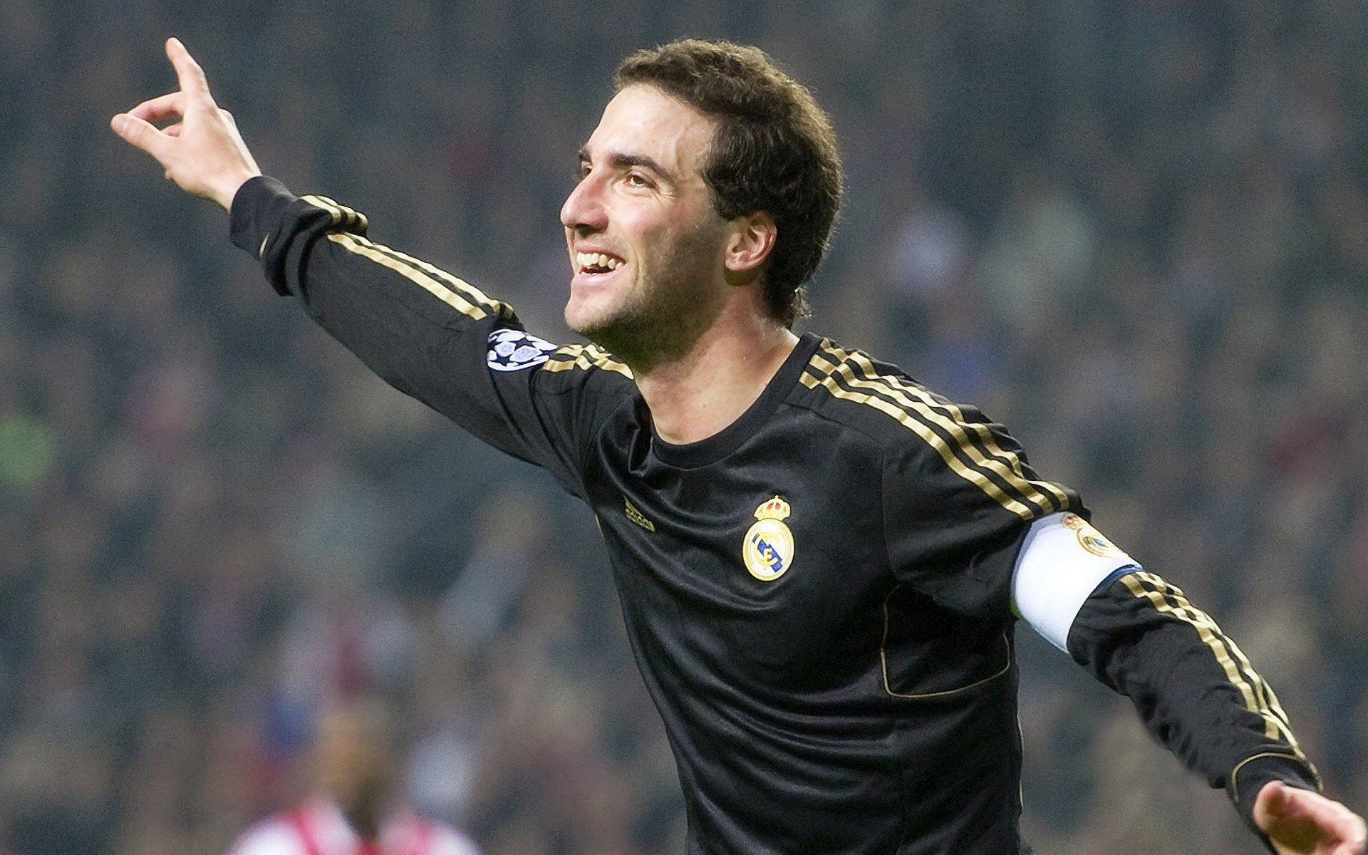 中国足球出版热点纪录片讲述改革与梦想故事，中国足球纪录片有哪些